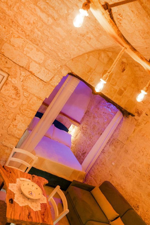 La Casedda - Apartment & Hydromassage Ceglie Messapica Buitenkant foto