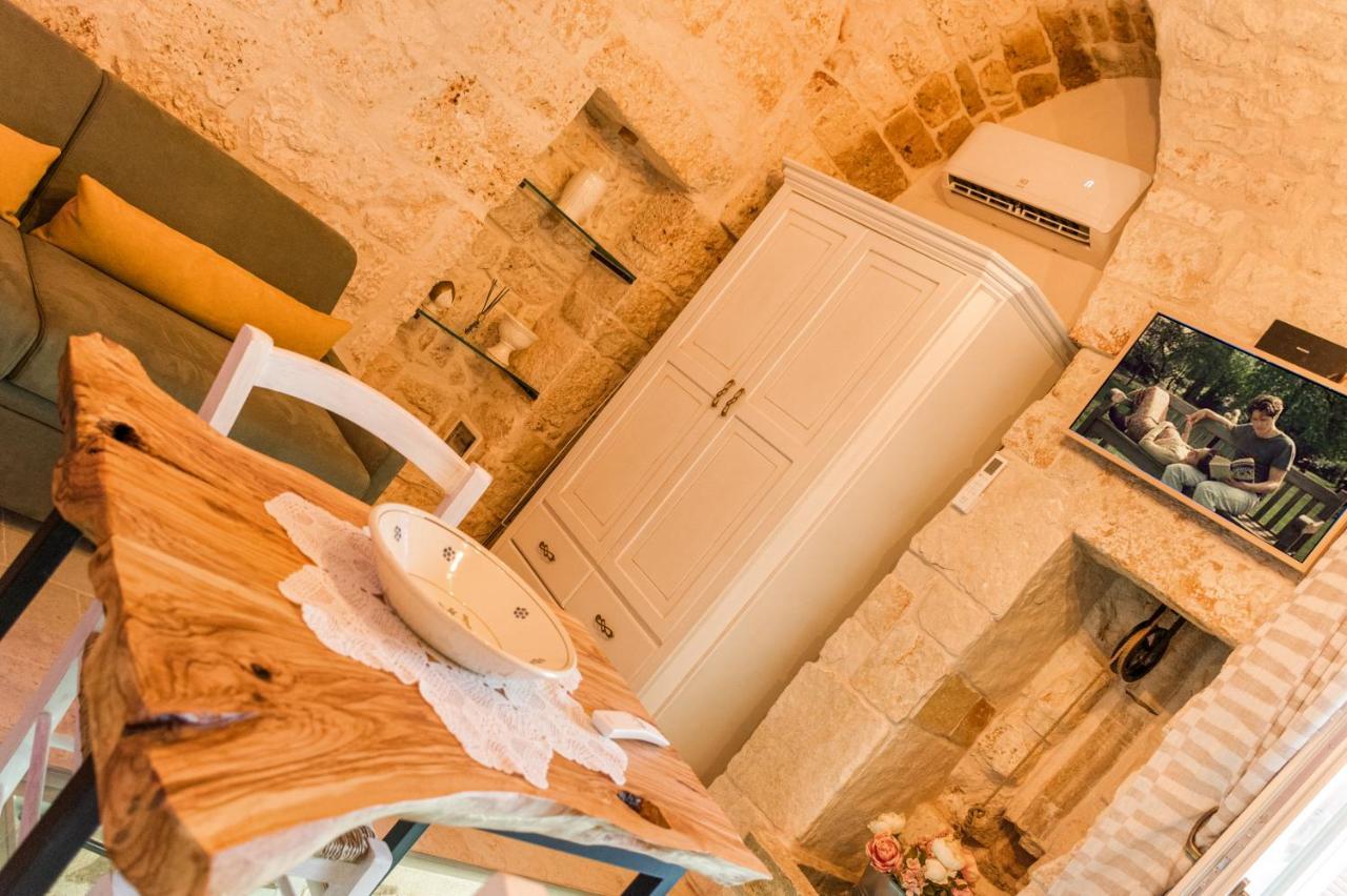 La Casedda - Apartment & Hydromassage Ceglie Messapica Buitenkant foto